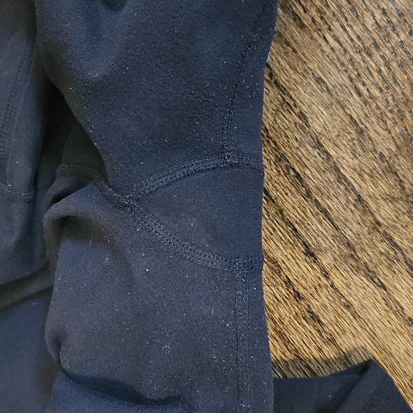 Lululemon Athletica Midnight Black Cropped Leggings - Picture 8 of 8